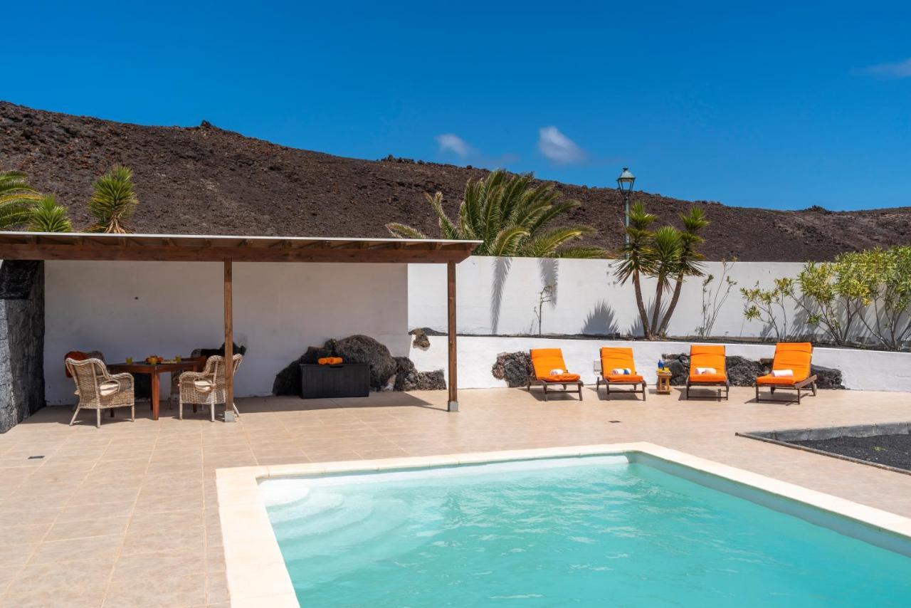 Casa Monicha Lägenhet Costa Teguise Exteriör bild