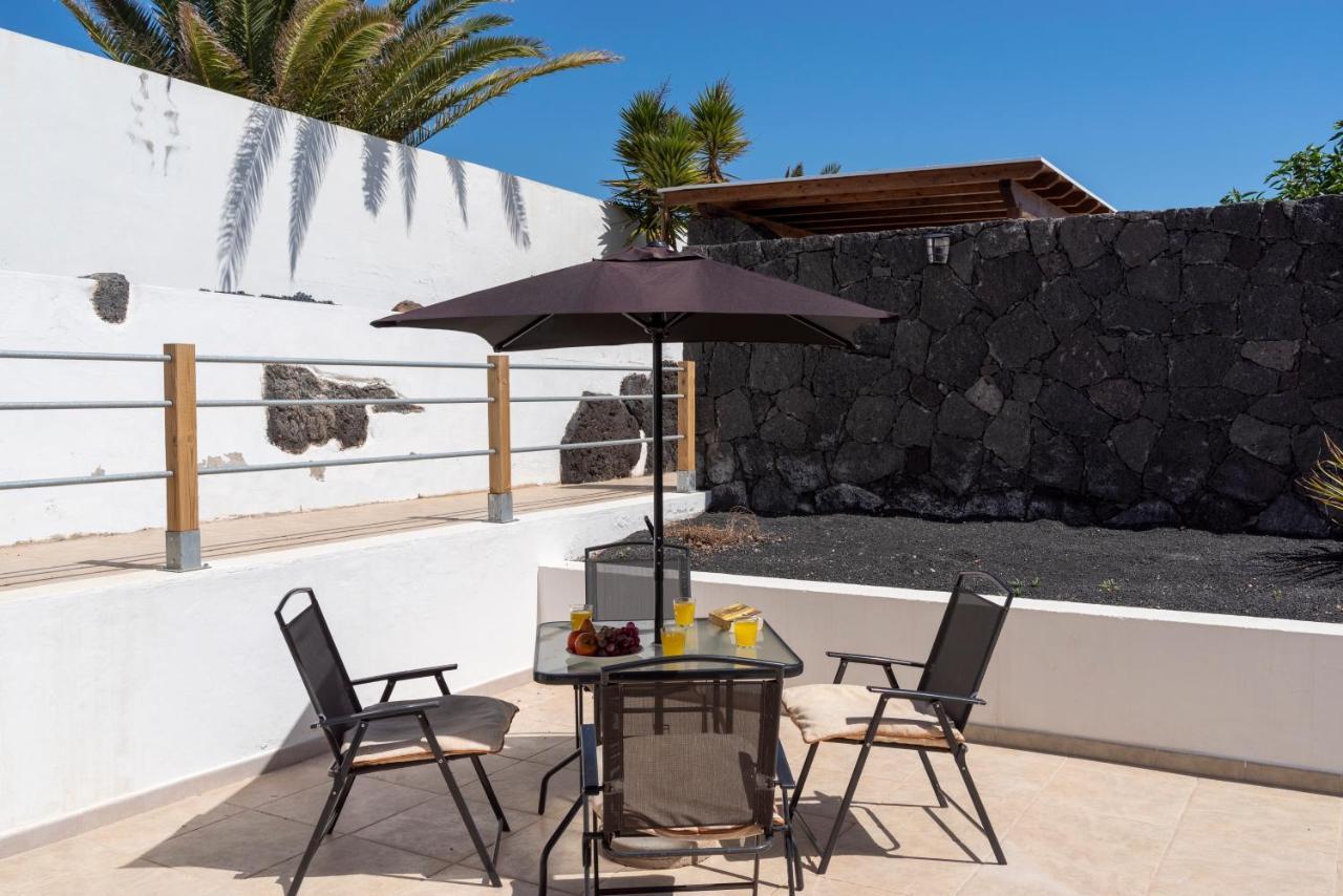 Casa Monicha Lägenhet Costa Teguise Exteriör bild